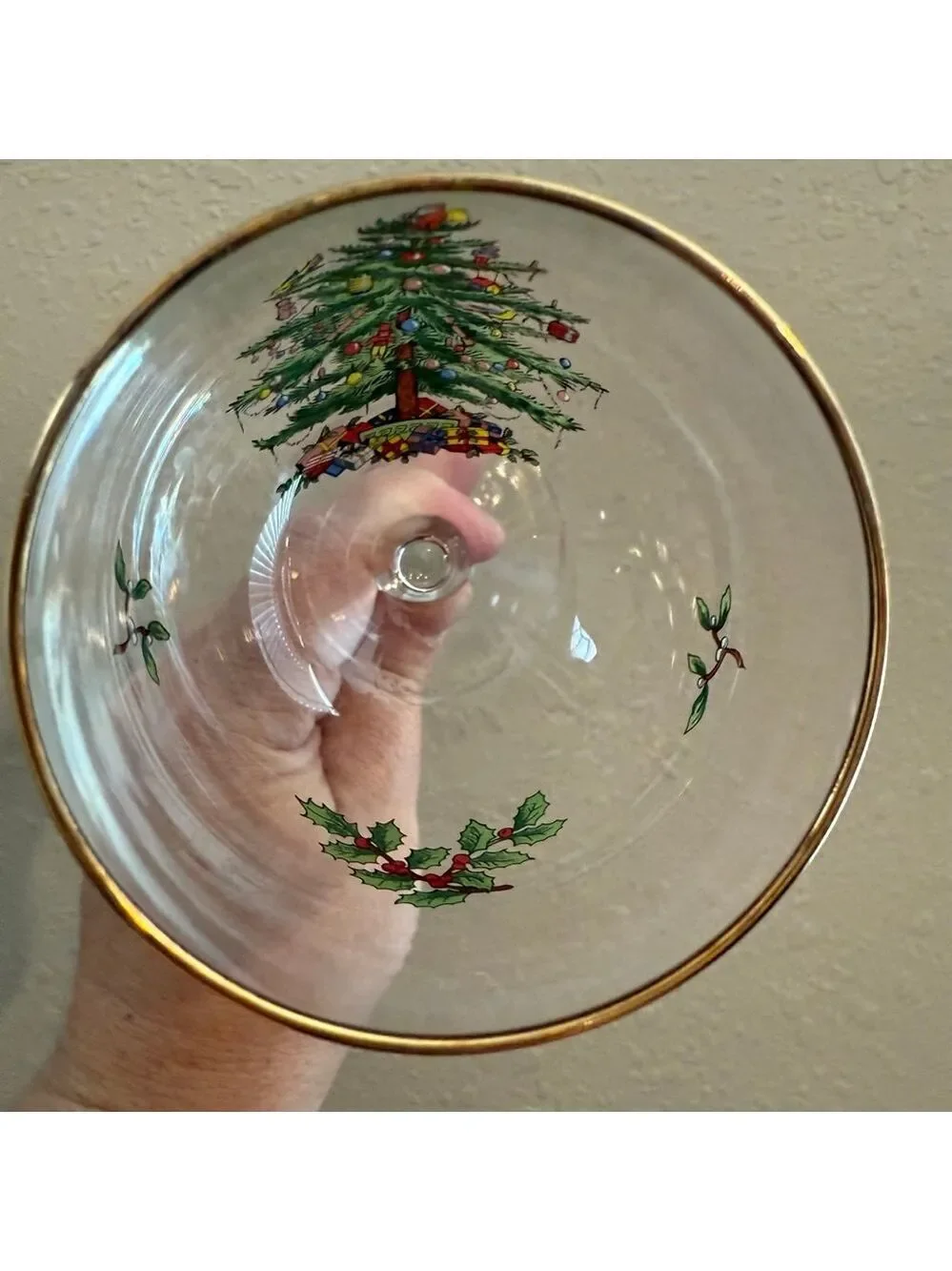 Vintage Spode Style Christmas Tree Wine Glasses with Gold Rim Set of 4 Holiday G